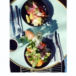Salade veggie & Tacos chez @republiqueofcoffee 
Recettes et articles sur mon site internet : lgiami-dieteticienne.fr